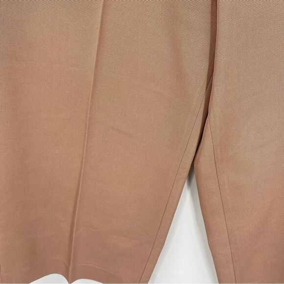 Rochas Paris Women’s Capri Dress Pant Light Pink Color size 44 / US10 - Picture 3 of 7
